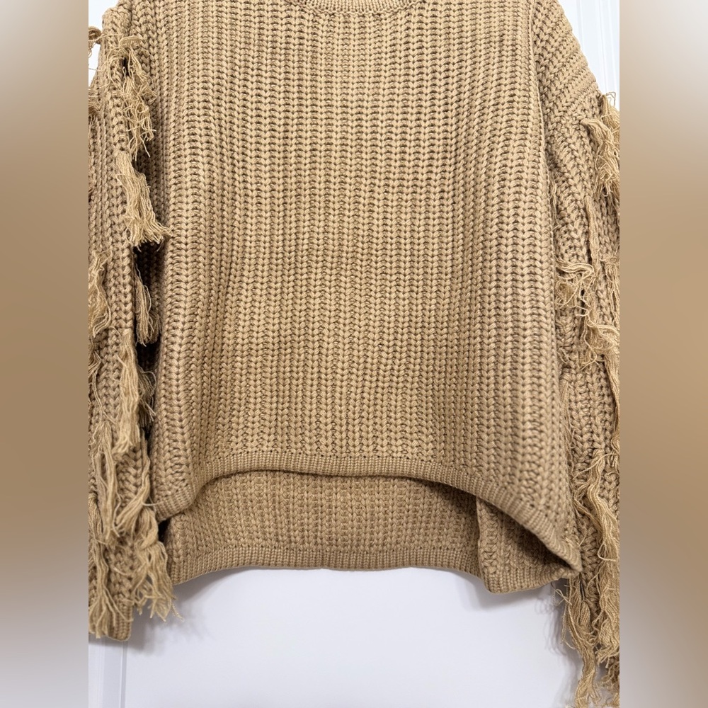NWT Hayden Tan Fringe Sleeve Chunky Knit Sweater -M/L - Picture 4 of 10